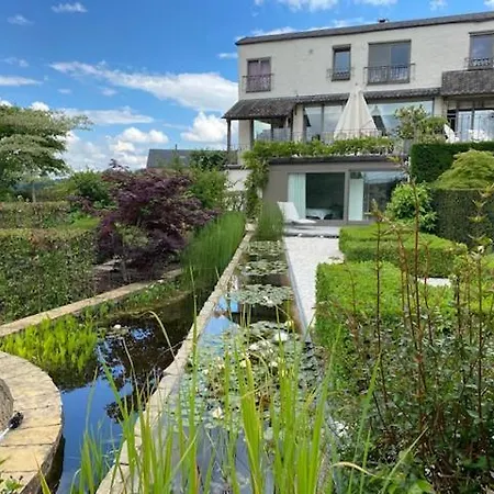 Zen Retreat Met Jacuzzi