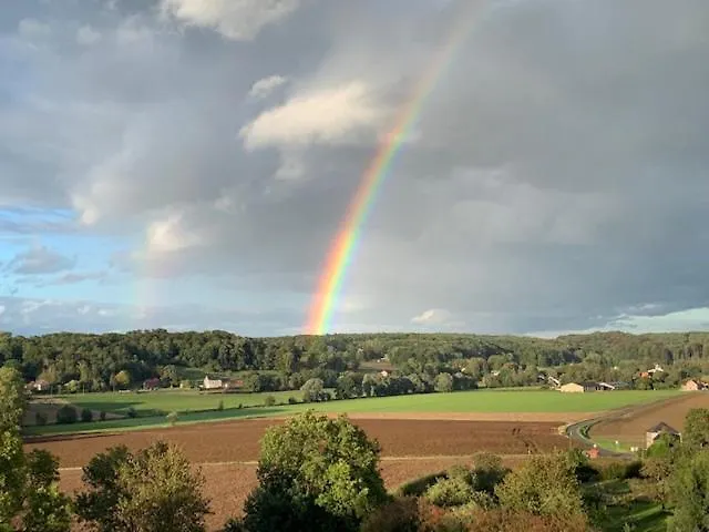 Zen Retreat Met Jacuzzi Alojamento de Acomodação e Pequeno-almoço Grez-Doiceau