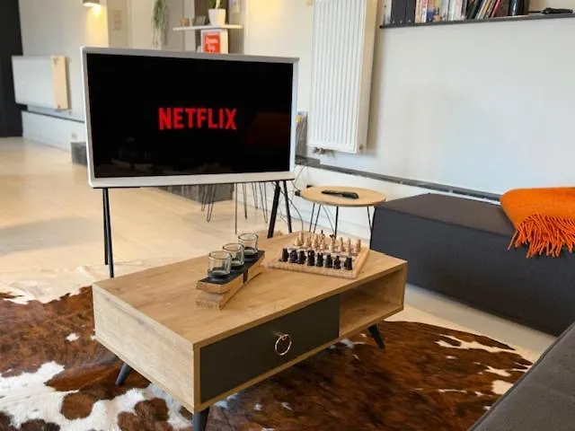 Zen Retreat Met Jacuzzi Alojamento de Acomodação e Pequeno-almoço 3*